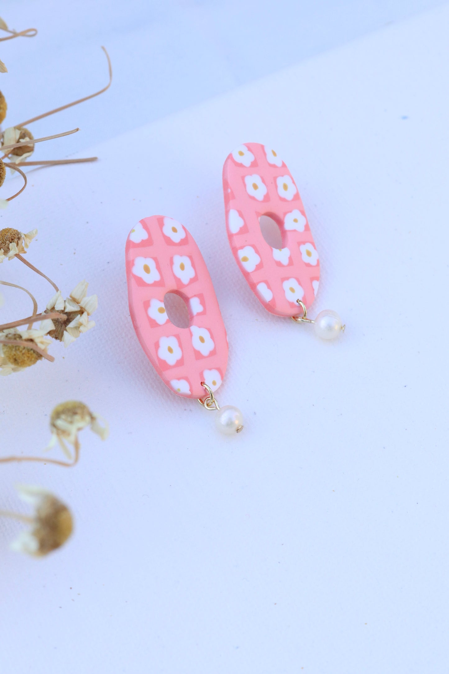 Daisy Chain Statement Studs