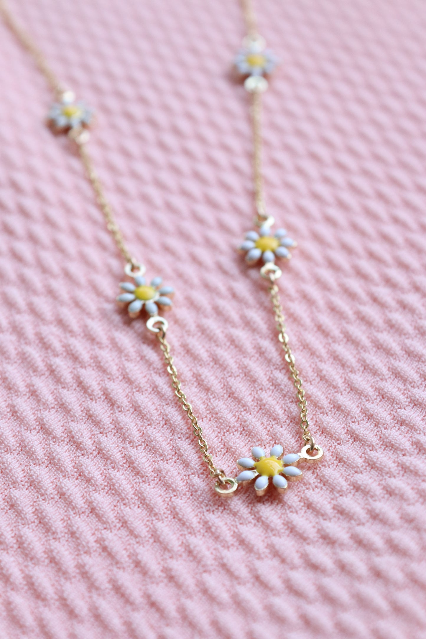 Dainty Daisy Gold Vermeil 16" Necklace