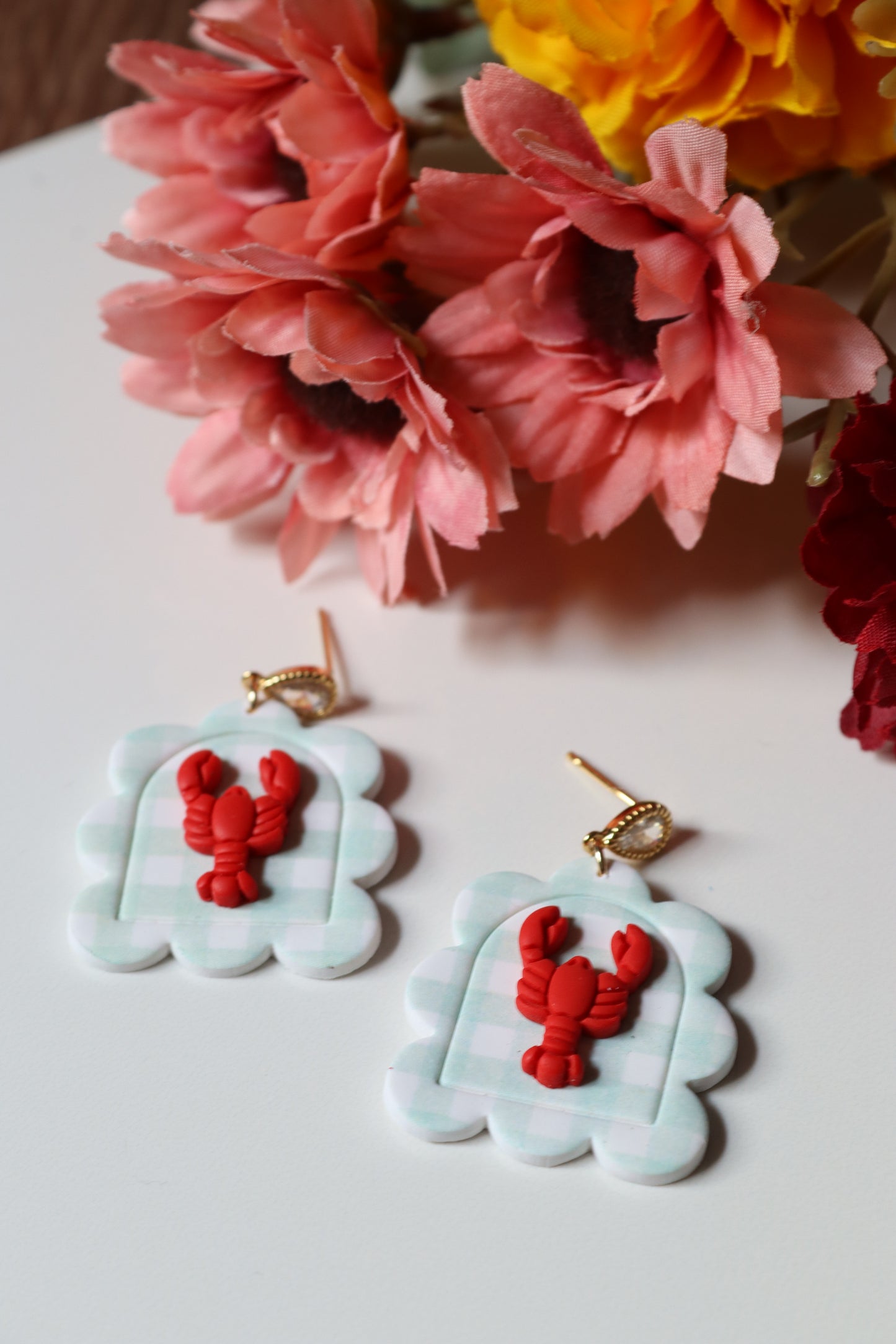 Gingham Aragosta Dangles