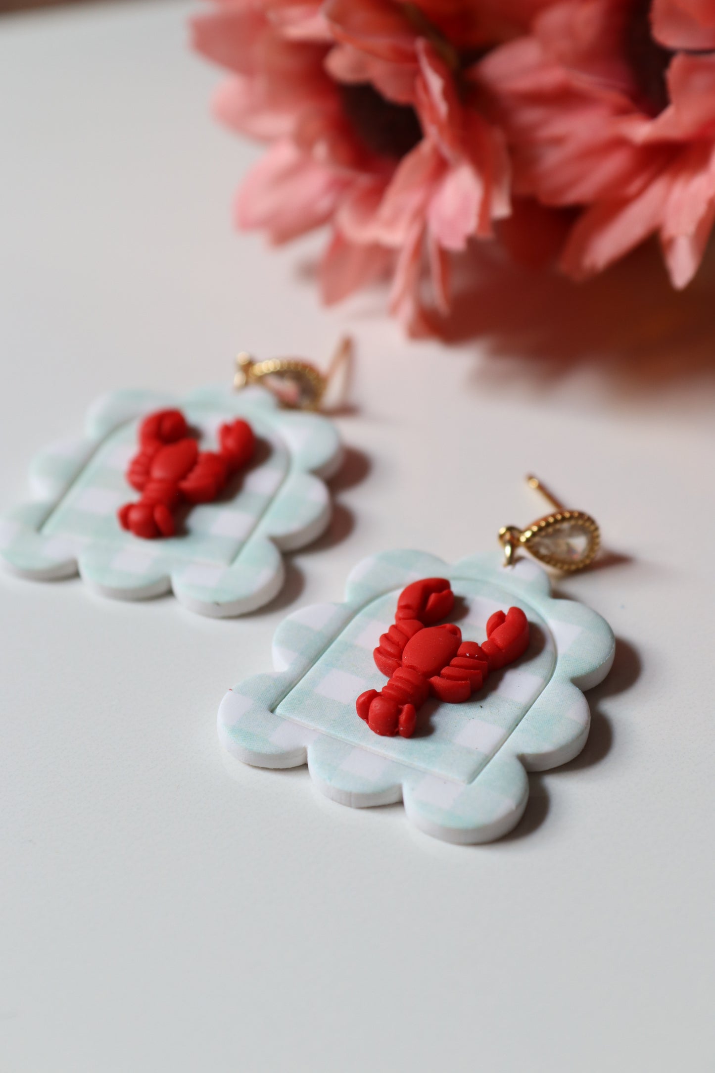 Gingham Aragosta Dangles