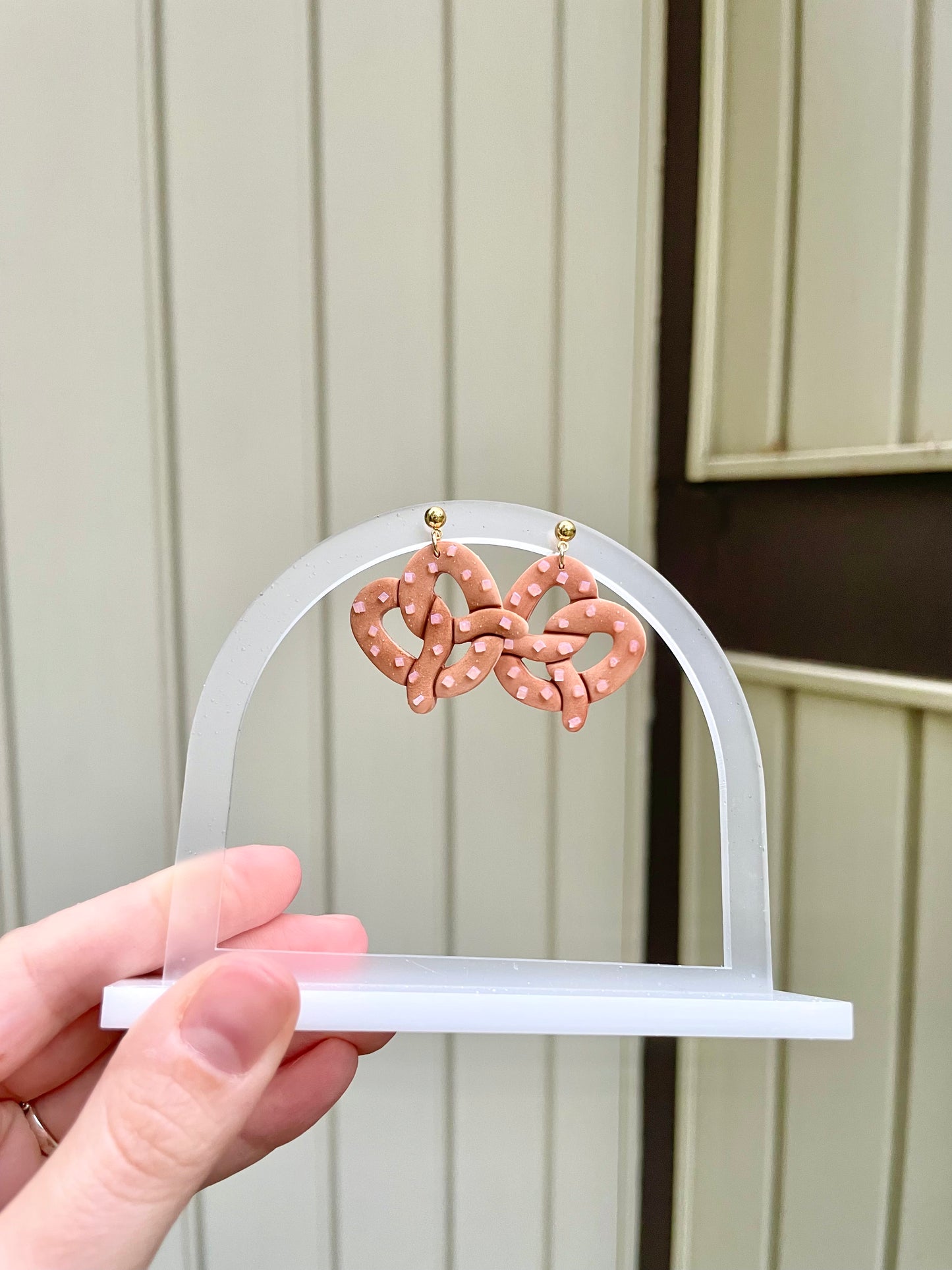 Pretzel Dangles