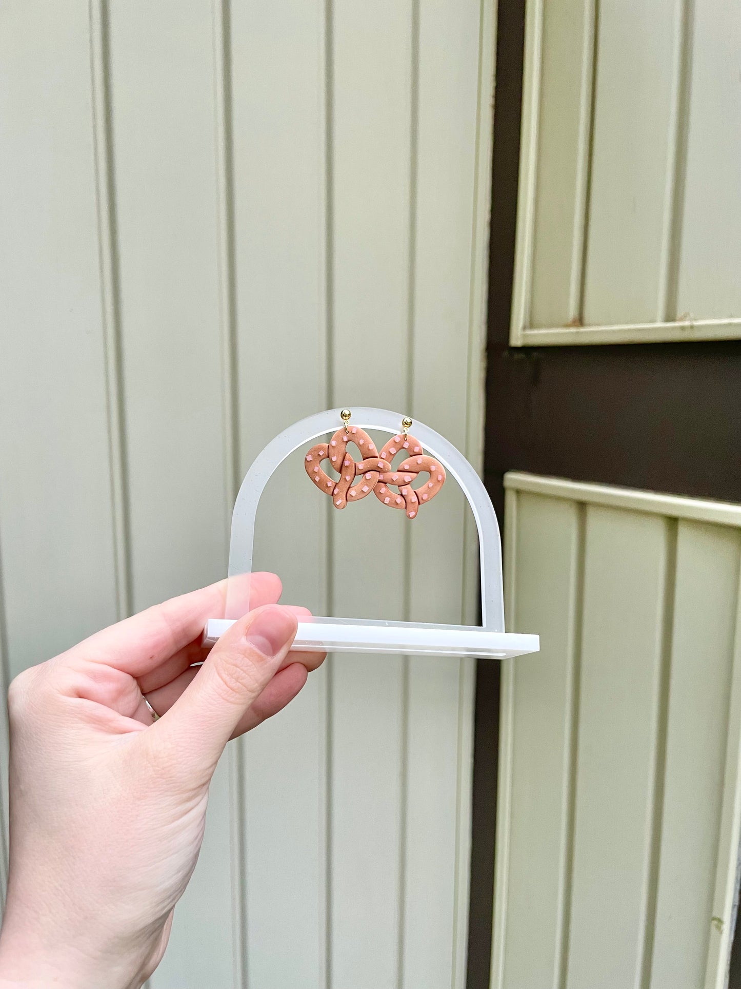 Pretzel Dangles