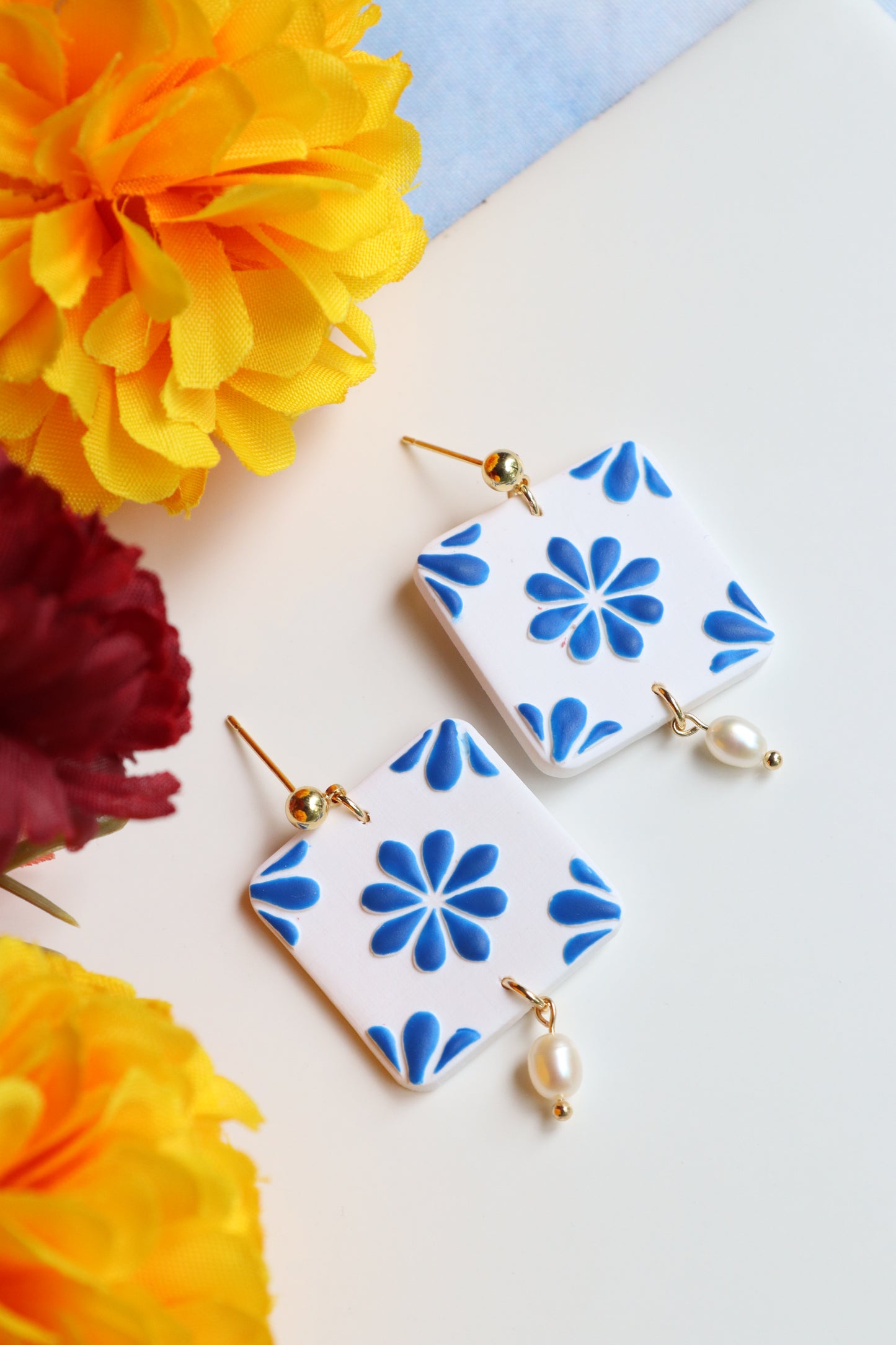 Porcellana Dangles