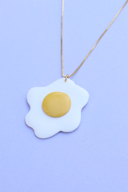 Egglace
