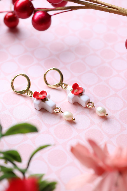 Floral Cross Huggies