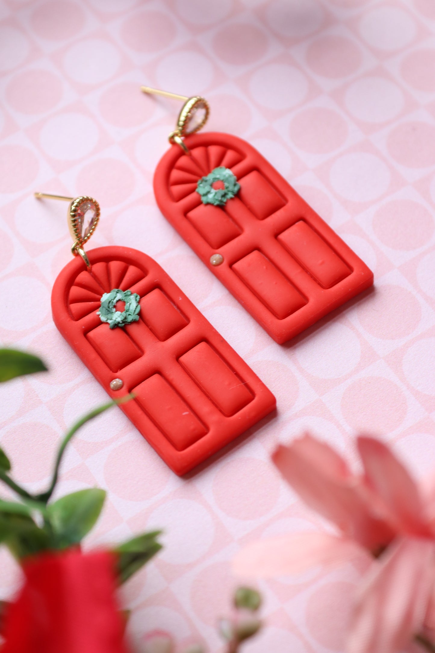 Red Door Christmas Wreath Dangles