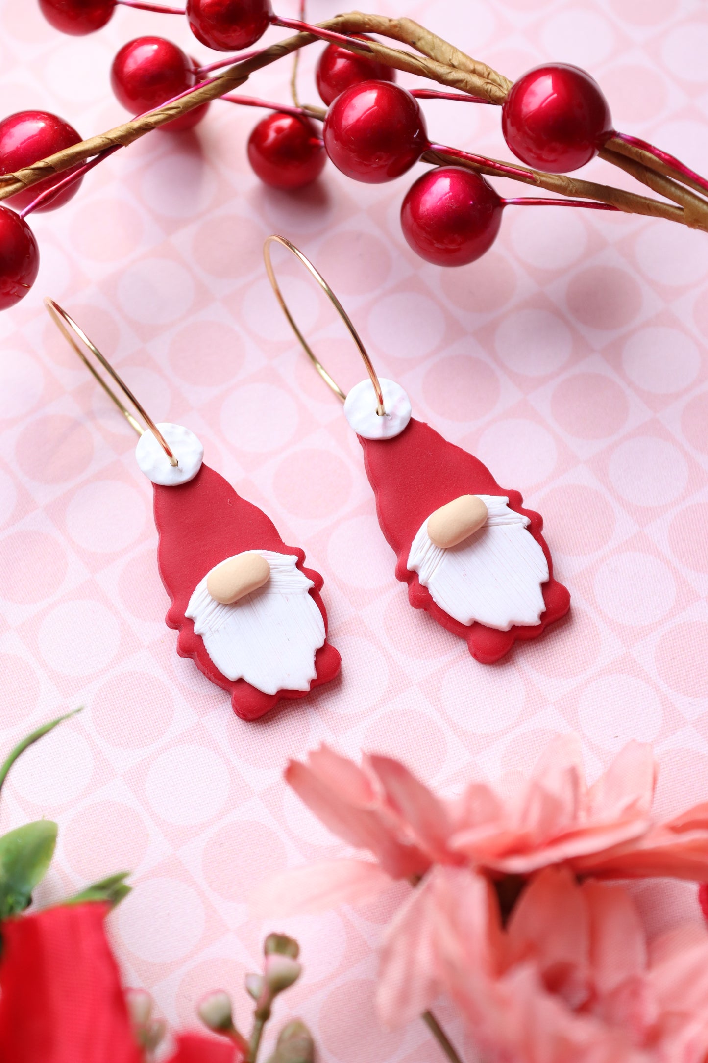Santa Gnome Hoops