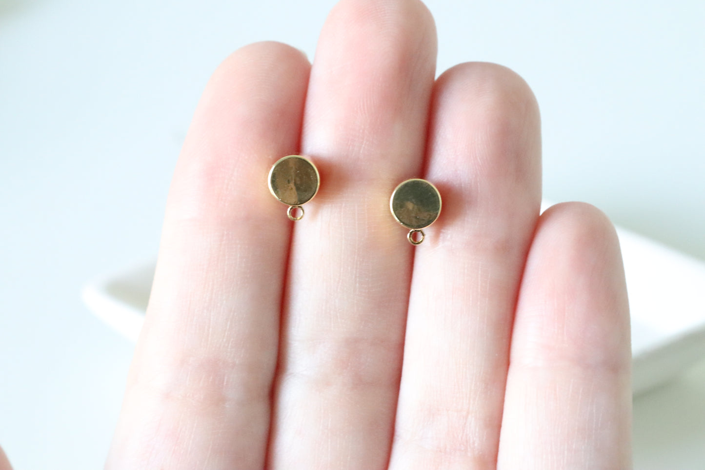 Gold-Plated Round Circle Posts