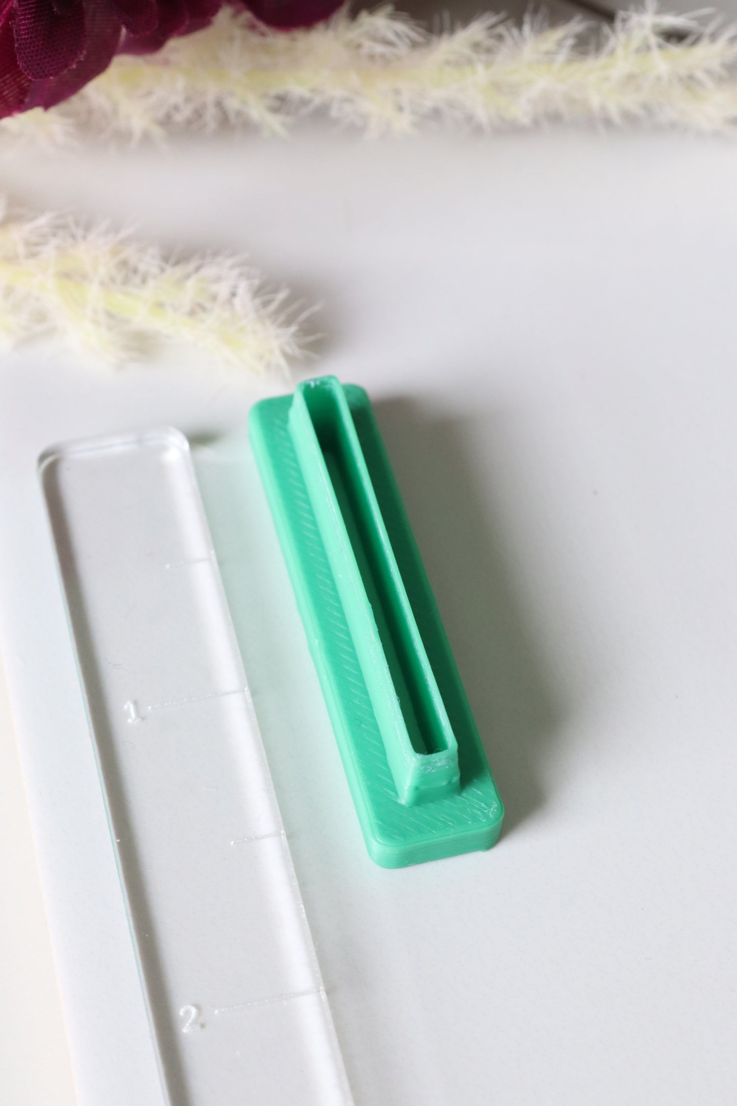 Super skinny rectangle cutter