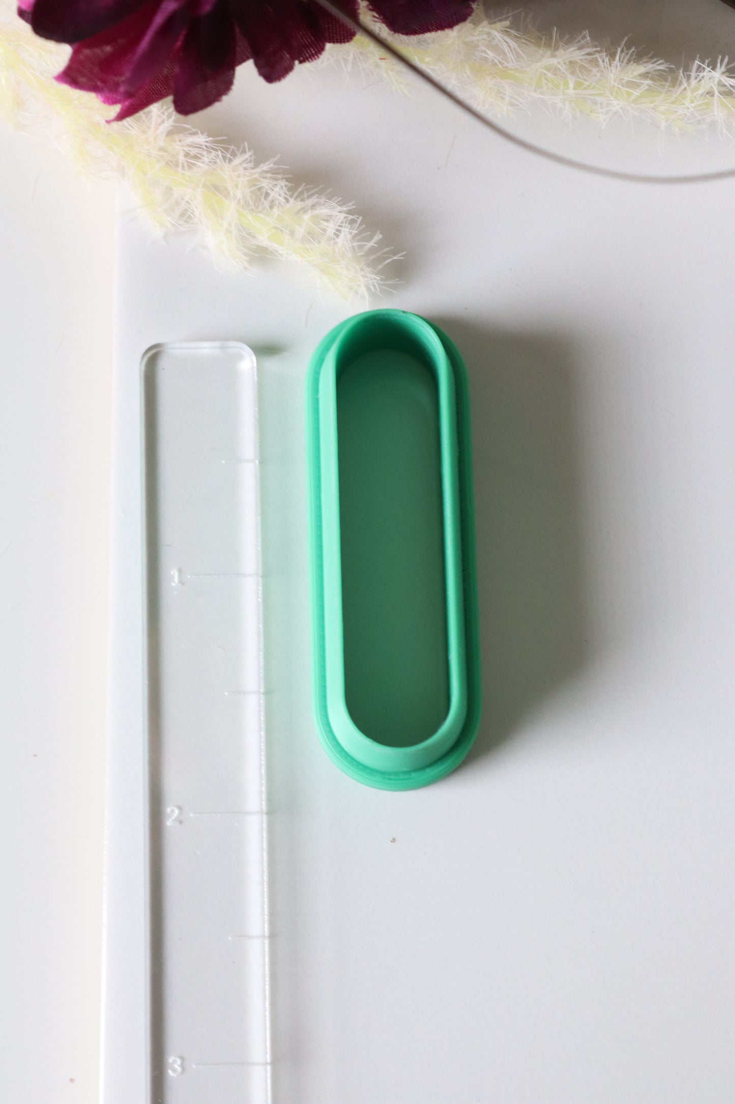 Skinny Oval Clay Cutter