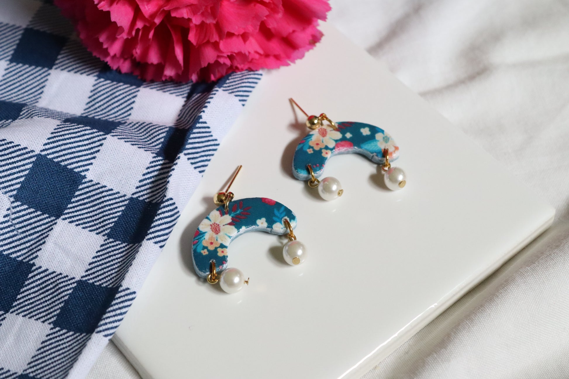 Blue Floral Pearl Drops