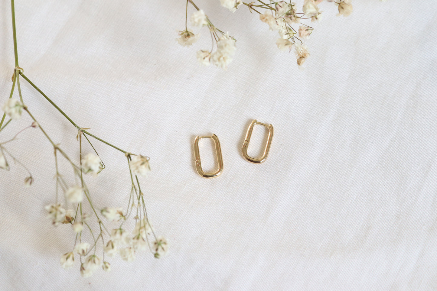 Gold-Filled Rectangle Clicker Hoops